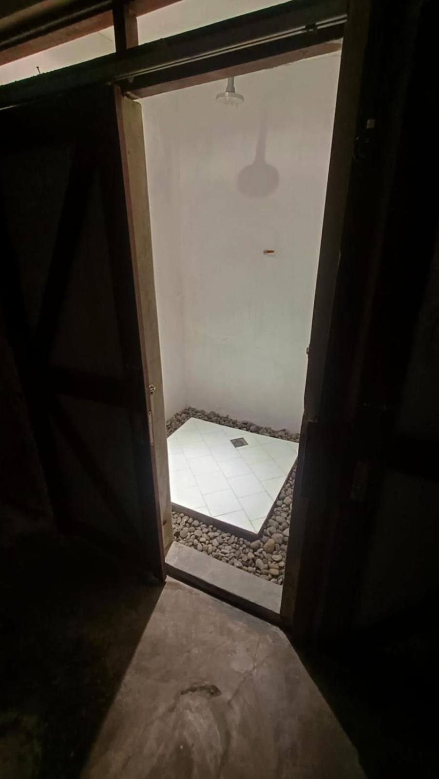 Trava House Villa Jogja Джокякарта Екстериор снимка